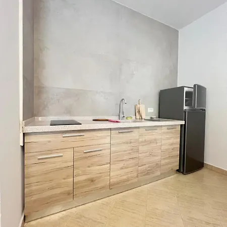شقة Apartamentes 303 A7 *
